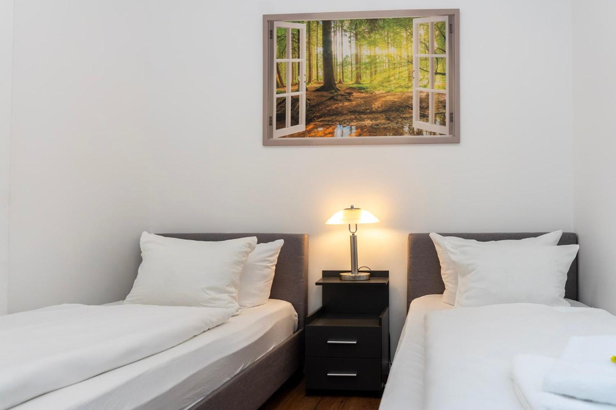 Cosy Nest - Apartment By Comfort Housing Falkensee Esterno foto